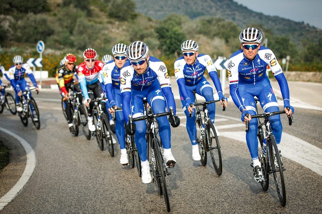 Etixx-Grupo-2017