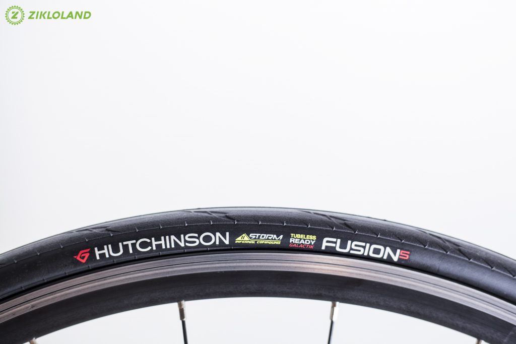 Hutchinson-Fusion5-Galaktic-003