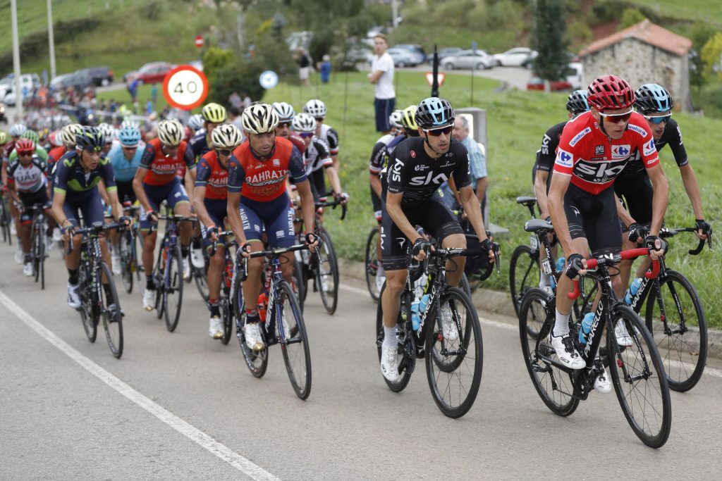 nieve-froome-sky-vuelta-españa-2017