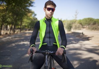 ¡Bienvenido, otoño!: Etxeondo Bomber y WS Team Edition