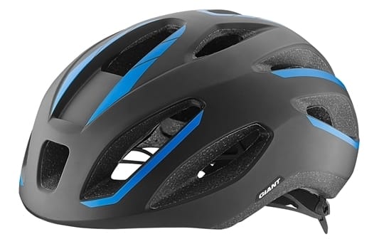 casco-giant-strive2