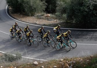 lotto-maillot-2017-3