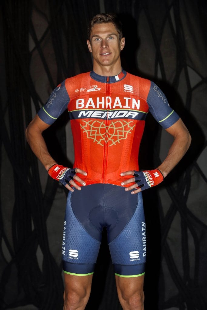 Bahrain-Merida-maillot-2017-1
