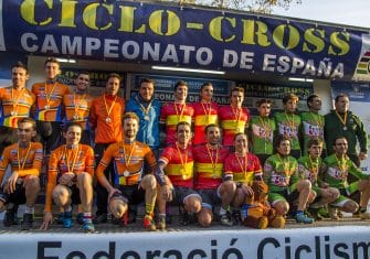 nacional-relevos-podio