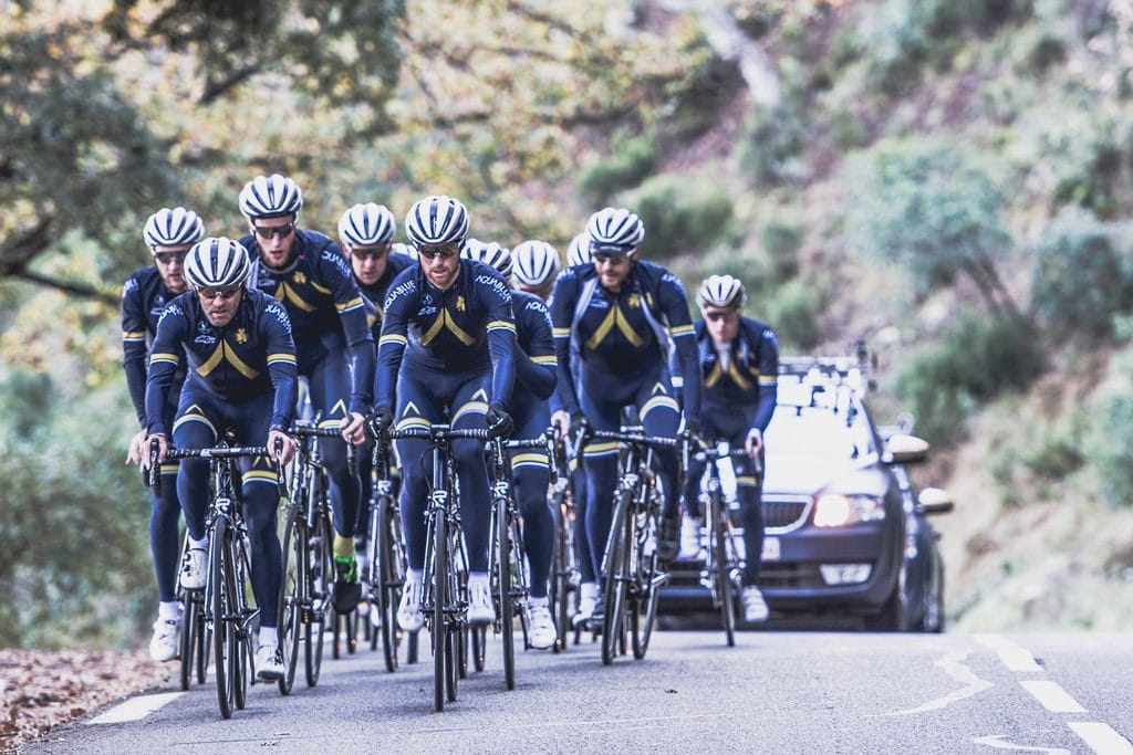 aqua-blue-sport-2017-2