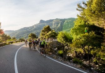 Mallorca 312, un pelotón de 6.500 ciclistas inundó la isla balear