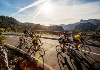 Mallorca 312, un pelotón de 6.500 ciclistas inundó la isla balear