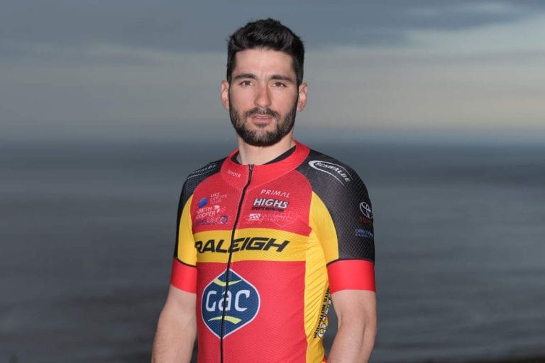 enrique-sanz-maillot-raleigh-2017