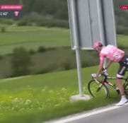 Vídeo: El apretón de Dumoulin