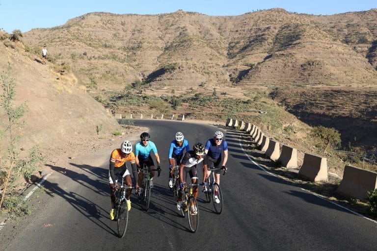 Descubre Etiopía a golpe de pedal: Un nuevo paraíso ciclista
