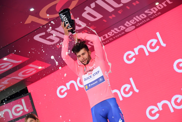 gaviria-quick-step-maglia-rosa-3ª-etapa-giro-2017
