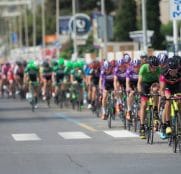 volta-castellon-peloton-2017