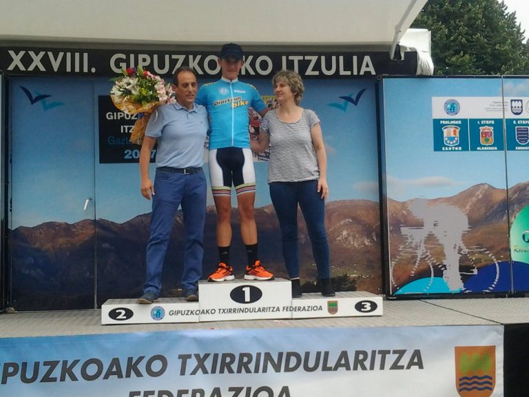 Gipuzkoako Itzulia: Josu Etxeberria vence en Andoain