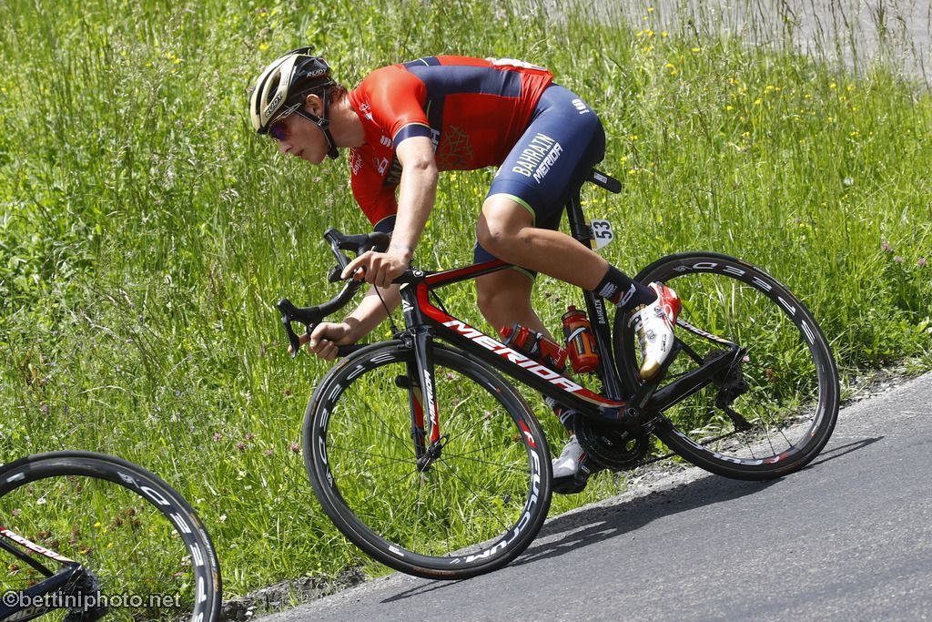 ivan-garcia-cortina-bahrain-merida-reacto-dauphine-2018