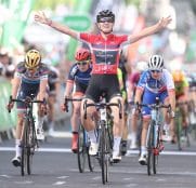 jolien-dhoore-celebra-ultima-womens-tour