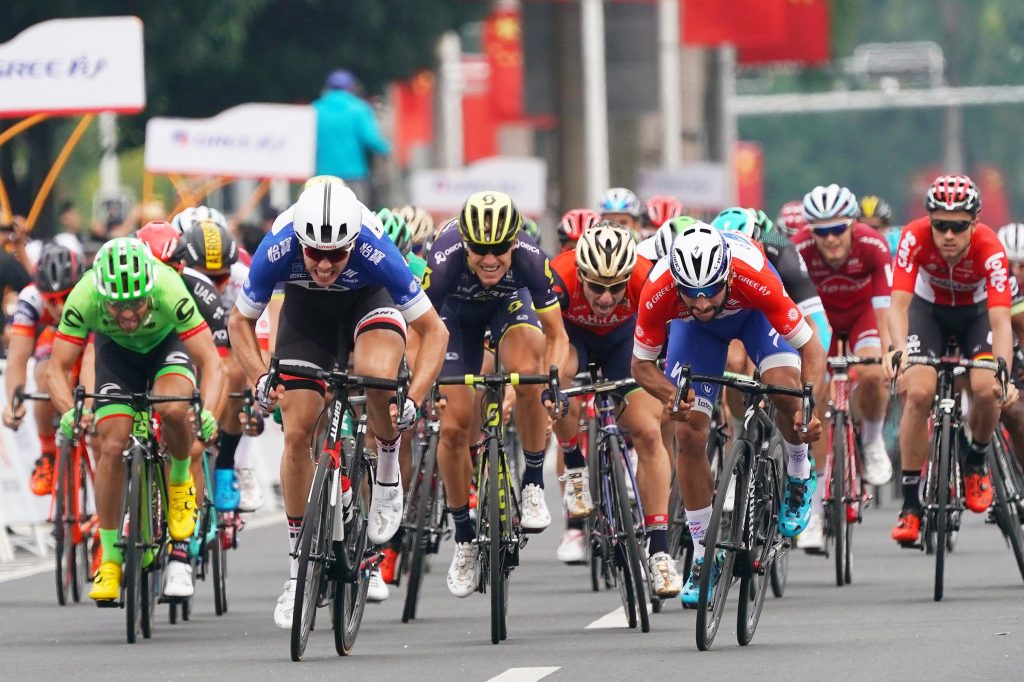 Fernando-Gaviria-quickstep-tour-guangxi-2017-3ª-2