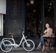 Bicicleta electro-retro: Peugeot presenta su nueva colección Legend