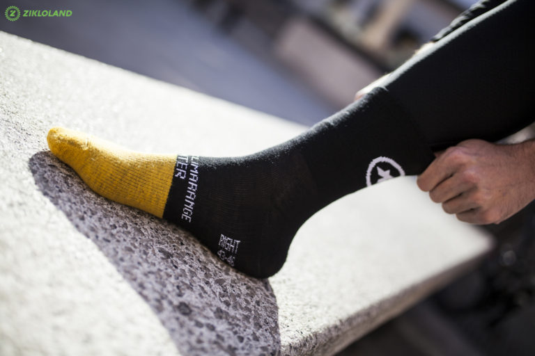 Assos Habusock: Dále un capricho a tus pies este invierno