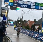 DVV Trofee: Van der Poel sigue la racha en el GP Sven Nys