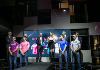 El Giro presenta sus nuevas ‘maglias’ Castelli (Vídeo)