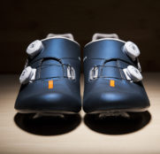 Zapatillas DMT D1: Máxima precisión para tus pies