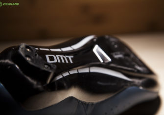 Zapatillas DMT D1: Máxima precisión para tus pies