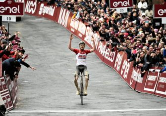 Strade Bianche: Galería de fotos de una jornada épica