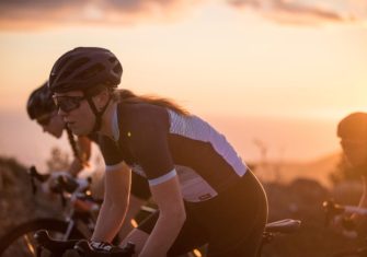Santini presenta Volo, su nuevo kit femenino