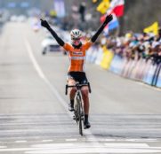 anna-van-der-breggen-boels-dolmans-flandes-2018