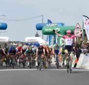 daniel-mclay-ef-education-first-la-sarthe-etapa4