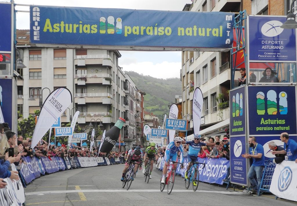 dimitry-strakhov-vuelta-asturias-etapa1