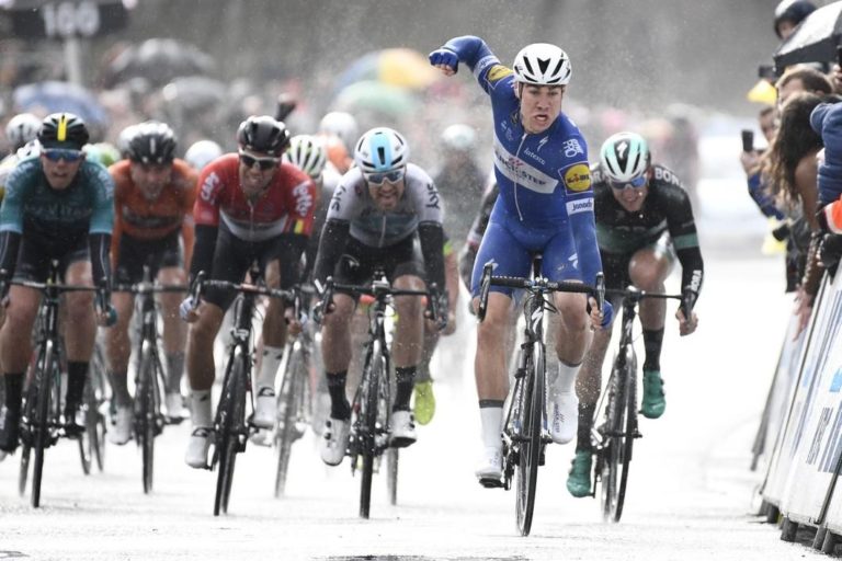Jakobsen: «Quiero ser uno de los mejores sprinters del mundo»