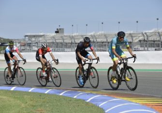 24 horas Cyclo Circuit: Festival de ciclismo en Cheste