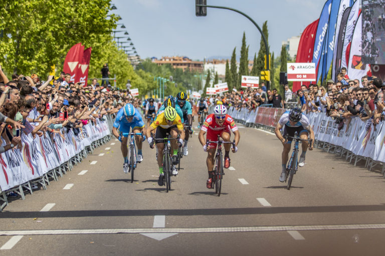 Vuelta Aragón: Matteo Malucelli sorprende en Zaragoza (Vídeo)