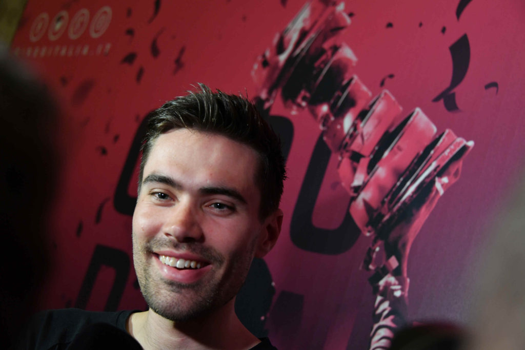 tom-dumoulin-rueda-prensa-giro-italia-2018