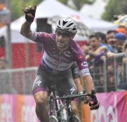 elia-viviani-giro-italia-2017-etapa17