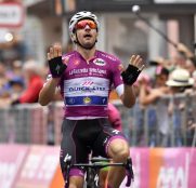 Giro Italia: Viviani suma su tercera volata (Vídeo)