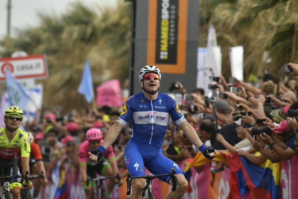elia-viviani-quick-step-giro-italia-2018-etapa2