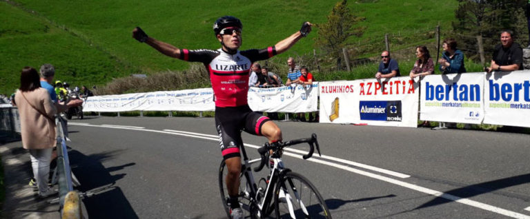 Euskaldun: Iván Moreno (Lizarte) vence en la Subida a Urraki
