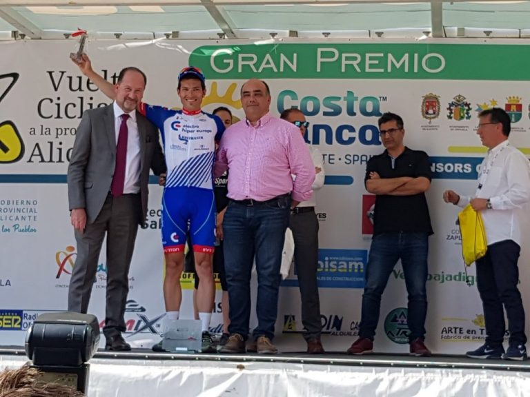 Vuelta Alicante: Víctor Martínez se lleva la primera; el israelí Einhorn, líder