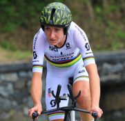 annemiek-van-vleuten-frente-cronoescalada-giro-rosa-2018