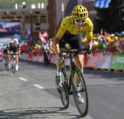 geraint-thomas-amarillo-alpe-huez-maillot-jaune-tour-francia-2018
