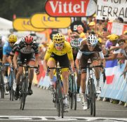 geraint-thomas-sky-tour-francia-2018-etapa-19-amarillo