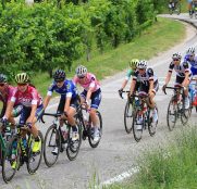 giro-rosa-peloton-2017