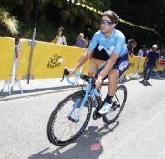 Tour Francia españoles: Percance sin consecuencias para Landa