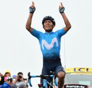 nairo-quintana-movistar-team-celebra-17ª-etapa-tdf-2018