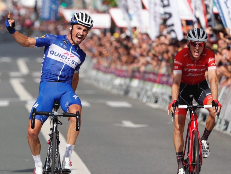 julian-alaphilippe-quick-bauke-mollema-clasica-san-sebastian-2018