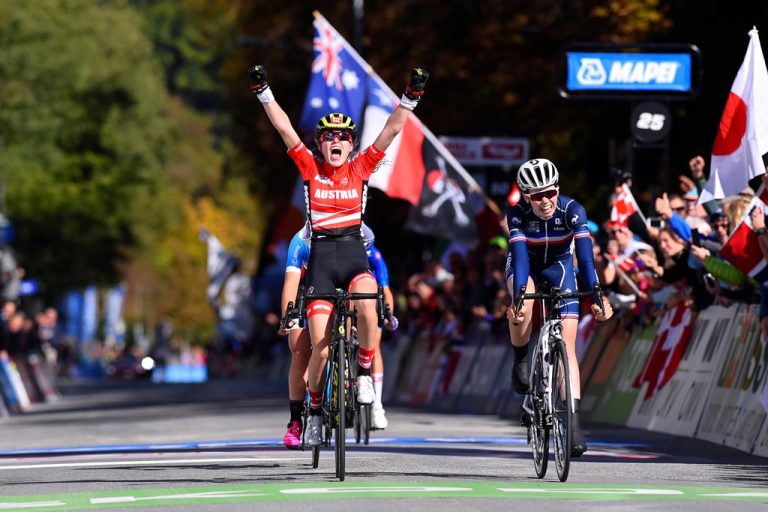 laura-stigger-world-champion-innsbruck-2018