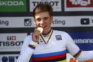 remco-evenepoel-campeon-mundo-cri-junior-innsbruck-2018