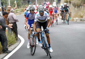alejandro-valverde-movistar-ataque-milan-turin-2018